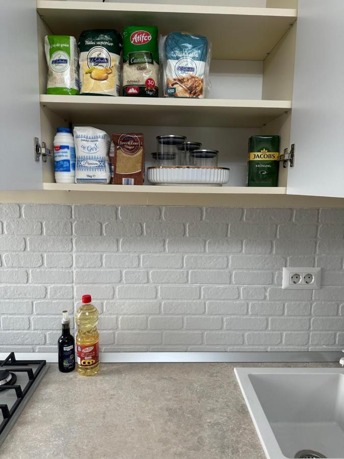 Glamart Apartment Крайова Екстериор снимка